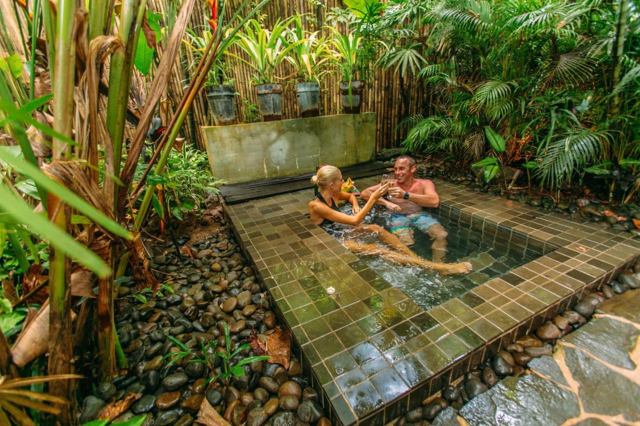 Qamea Resort & Spa Dreketi エクステリア 写真